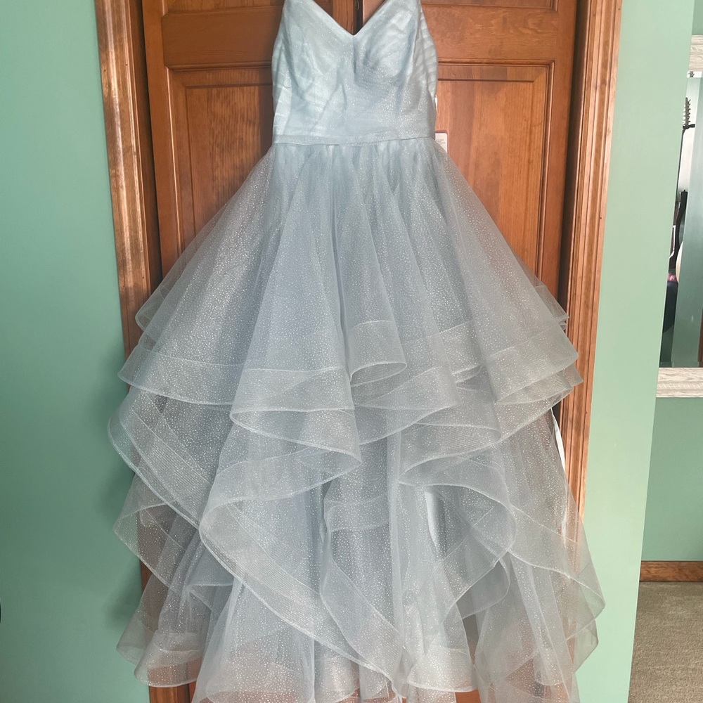 NWT Elegant Light Blue Sparkled Tulle Prom Dress